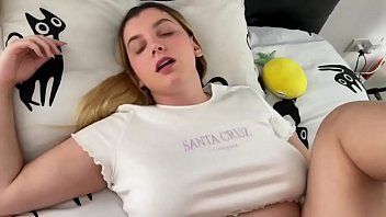 She's dead after the penis and has hardcore sex until she can't