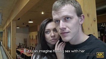 Odtwórz W kręgielni nastolatka uprawia seks oralny z mężczyzną, który traci xxx w miejscu publicznym